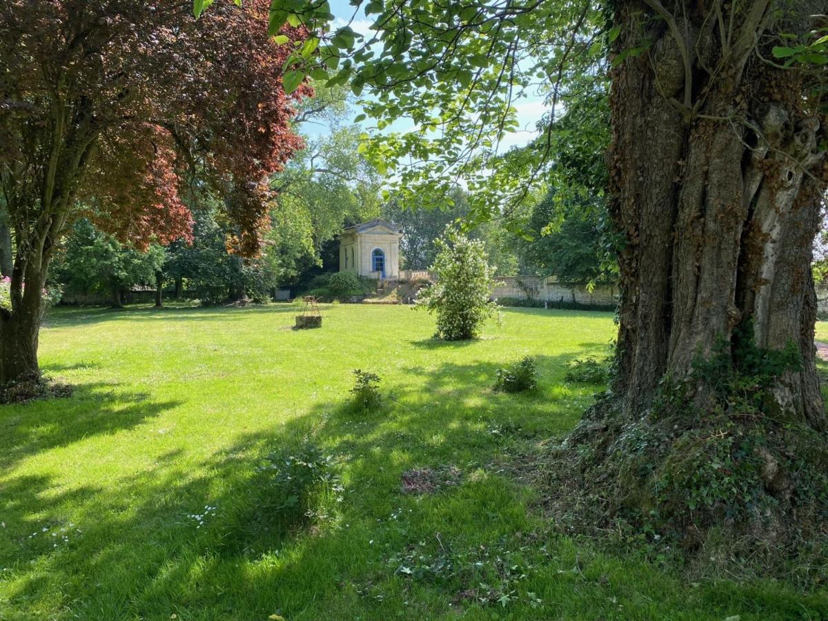 Bed & Breakfast Le Castel De Brehemont